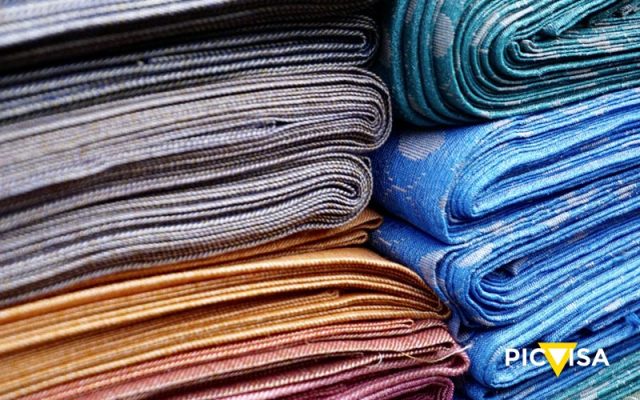 Hyperspectral Vision For Classification Of Textiles